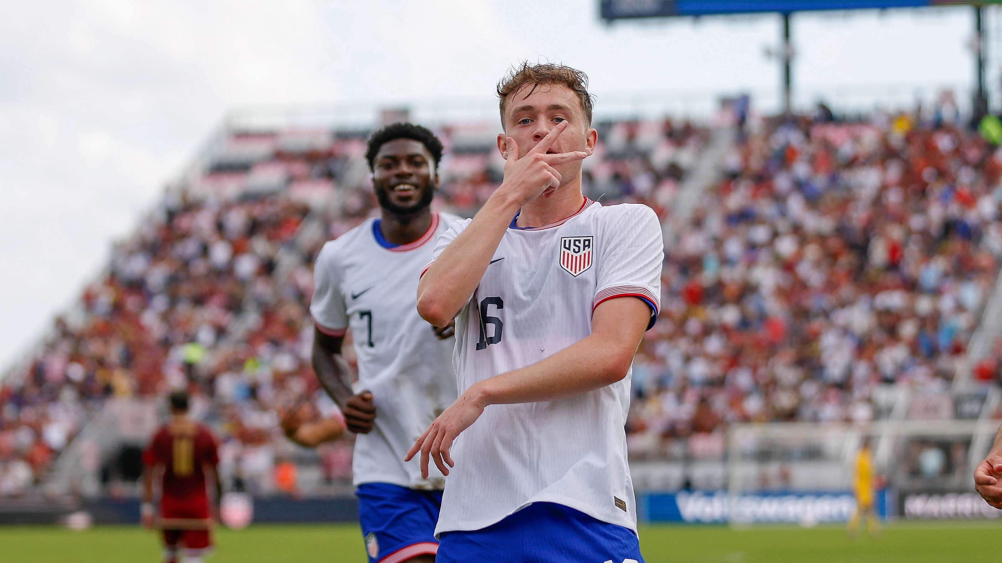 欧协杯最新比分及积分榜揭晓 欧预赛赛果分析和精彩回顾